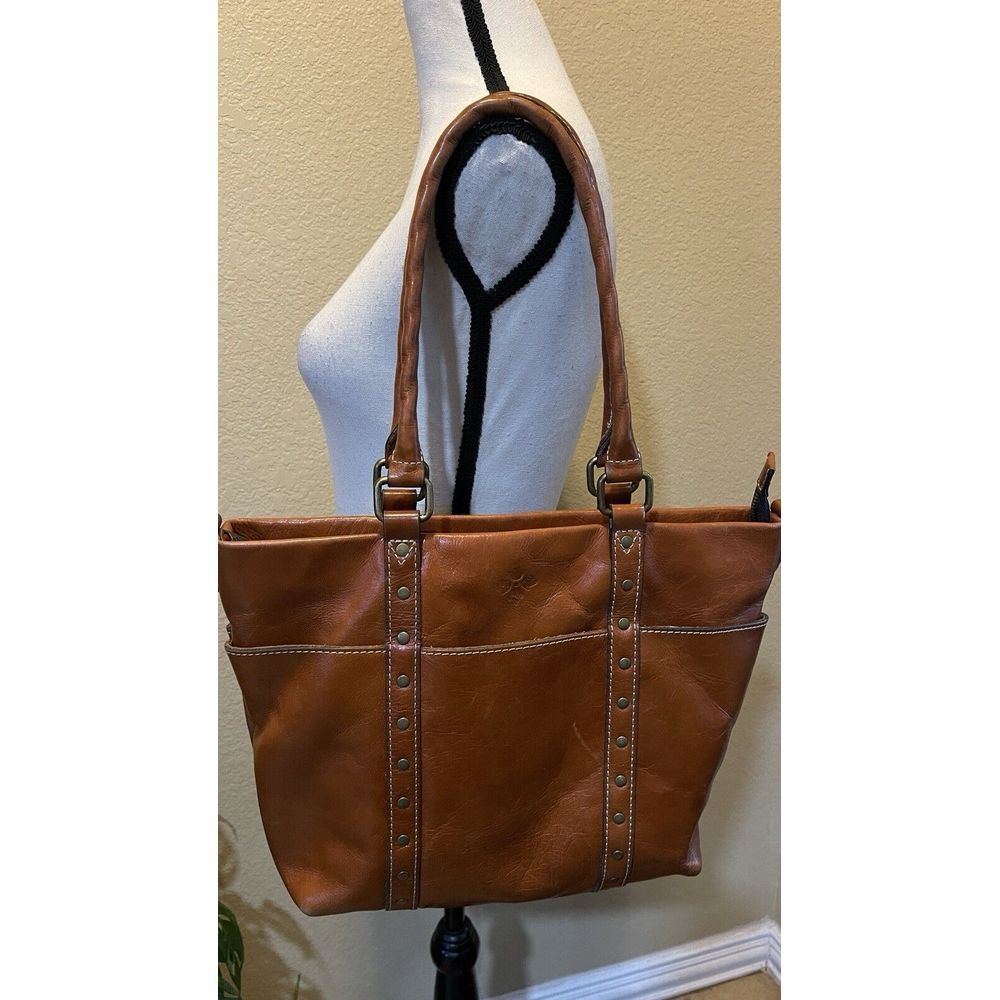 Patricia Nash Carducci Pocket Tote Heritage Tan Leather Purse- Missing‎ Strap